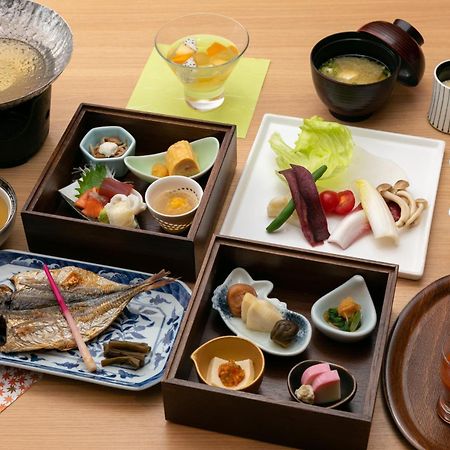 Oku Yugawara Sansuirou 호텔 외부 사진