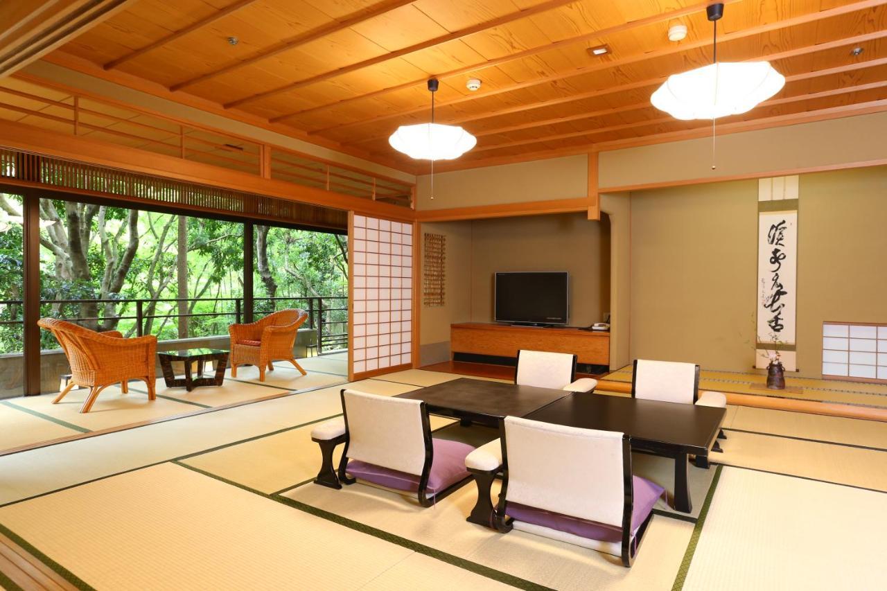 Oku Yugawara Sansuirou 호텔 외부 사진