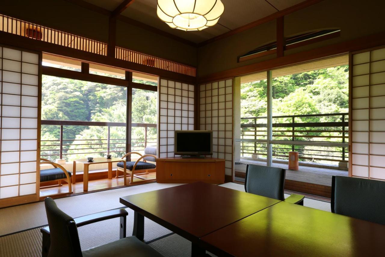 Oku Yugawara Sansuirou 호텔 외부 사진